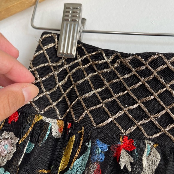 Alice + Olivia Kamryn Floral Fringe-Trim Maxi Skirt, Black/Multicolor size 2 - Picture 7 of 14